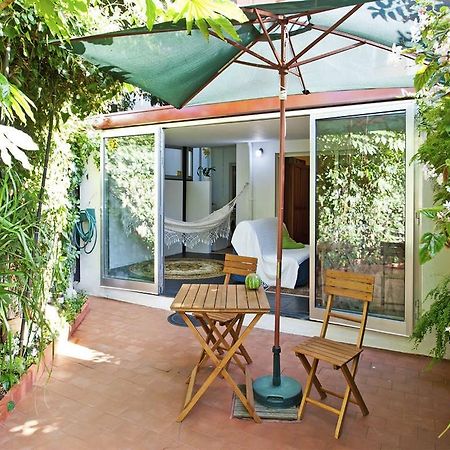 Apartment With Private Garden Porto Luaran gambar