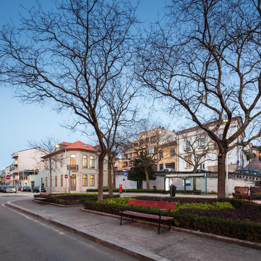 Apartment With Private Garden Porto Luaran gambar