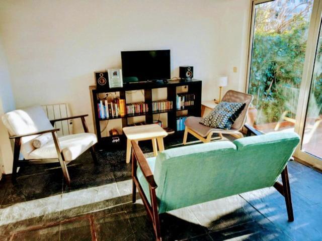 Apartment With Private Garden Porto Luaran gambar